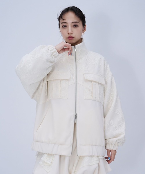 HARE(ハレ)の「レースデザインミドルブルゾン(HARE)(ブルゾン・レディース・ブラック/ホワイト・FREE)」の5枚目の写真