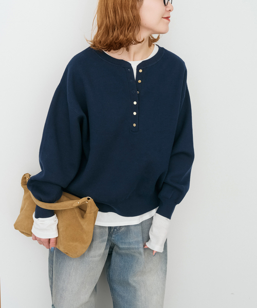 Spick & Span(スピックアンドスパン)の「《新色有り / 追加》メタルボタンヘンリーネックニット(ニット/セーター・レディース・ネイビー/ベージュ/ホワイト・FREE)」の20枚目の写真
