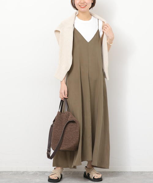 JOURNAL STANDARD relume（ジャーナルスタンダード　レリューム）の「［26SS新作］キュプラロングキャミワンピース（ワンピース・レディース・ブラック系その他/ブラウン系その他・FREE）」の9枚目の写真