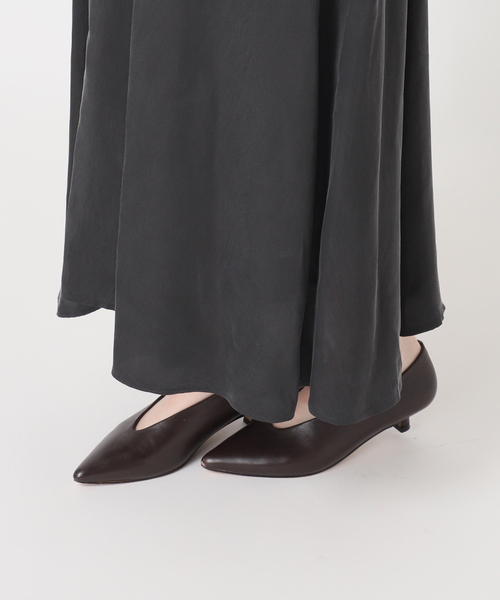 JOURNAL STANDARD relume（ジャーナルスタンダード　レリューム）の「［26SS新作］キュプラロングキャミワンピース（ワンピース・レディース・ブラック系その他/ブラウン系その他・FREE）」の19枚目の写真