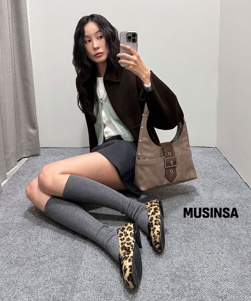 MUSINSA STANDARD WOMAN（ムシンサスタンダードウーマン）の「ウィメンズケーブルラウンドネックカーディガン[アイボリー]（カーディガン/ボレロ・レディース・その他・SMALL/MEDIUM/LARGE/X-SMALL）」の2枚目の写真