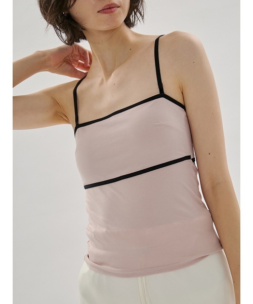 UNDERSON UNDERSON（アンダーソン アンダーソン）の「Meltyベアトップキャミ（カップ付き）（キャミソール・レディース・ピンクベージュ/ブラウン/ホワイト・1/0）」の4枚目の写真