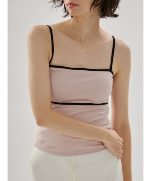 UNDERSON UNDERSON（アンダーソン アンダーソン）の「Meltyベアトップキャミ（カップ付き）（キャミソール・レディース・ピンクベージュ/ブラウン/ホワイト・1/0）」の5枚目の写真