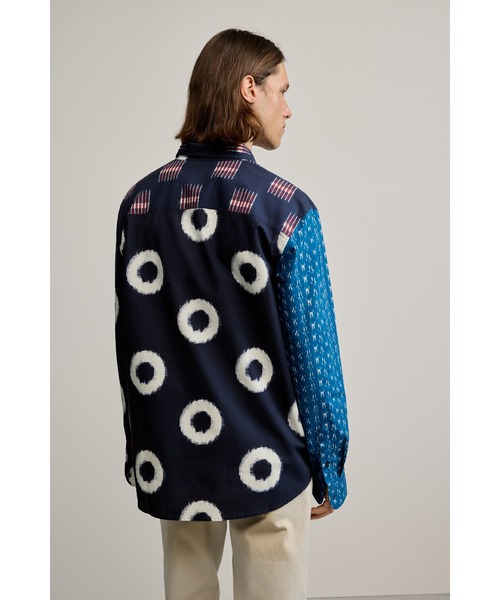 Desigual（デシグアル）の「パッチプリントシャツ（シャツ/ブラウス・メンズ・ブルー・M/S/XL/L）」の5枚目の写真