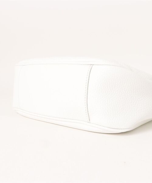 inter-chaussures(インターショシュール)の「【RIPANI】ホワイトソフトレザー2WAYバッグ(Q66305)(ハンドバッグ・レディース・ホワイト・ALL)」の3枚目の写真