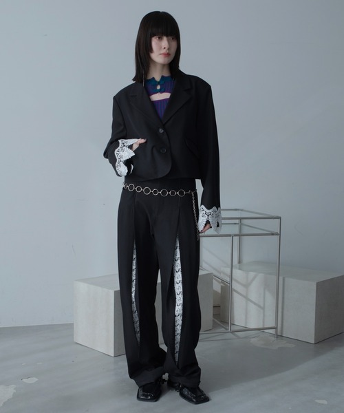 VACANCY(ヴァカンシー)の「レースレイヤードスリットワイドパンツ/SETUP(スラックス・レディース・ブルー/ブラック・SMALL/LARGE/MEDIUM)」の10枚目の写真