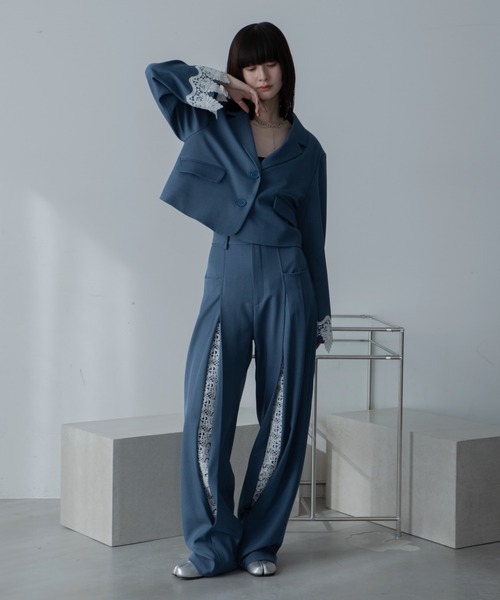 VACANCY(ヴァカンシー)の「レースレイヤードスリットワイドパンツ/SETUP(スラックス・レディース・ブルー/ブラック・SMALL/LARGE/MEDIUM)」の22枚目の写真