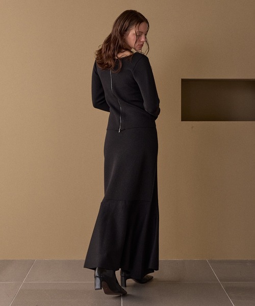 MIELI INVARIANT（ミエリインヴァリアント）の「2way Zip Slit Glitter Knit Tops（ニット/セーター・レディース・ブラック/ライトパープル・FREE）」の6枚目の写真