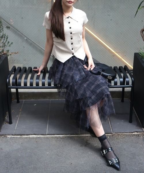 tinkerend(ティンカーエンド)の「Glitter Polo Collar Knit / ラメポロカラーニット(ポロシャツ・レディース・ブラック/アイボリー/グレー/ベージュ・FREE)」の15枚目の写真
