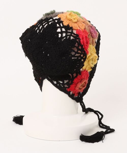 polcadot（ポルカドット）の「フラワーレース鍵あみボンネット（ニットキャップ/ビーニー・レディース・アイボリー/ブラック・FREE）」の3枚目の写真