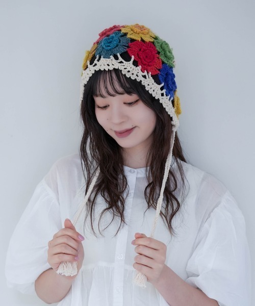 polcadot（ポルカドット）の「フラワーレース鍵あみボンネット（ニットキャップ/ビーニー・レディース・アイボリー/ブラック・FREE）」の14枚目の写真
