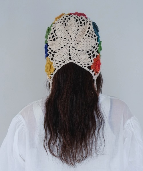 polcadot（ポルカドット）の「フラワーレース鍵あみボンネット（ニットキャップ/ビーニー・レディース・アイボリー/ブラック・FREE）」の17枚目の写真