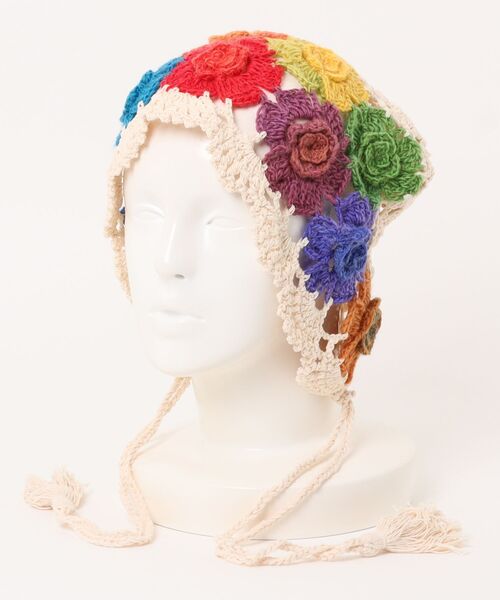 polcadot（ポルカドット）の「フラワーレース鍵あみボンネット（ニットキャップ/ビーニー・レディース・アイボリー/ブラック・FREE）」の4枚目の写真