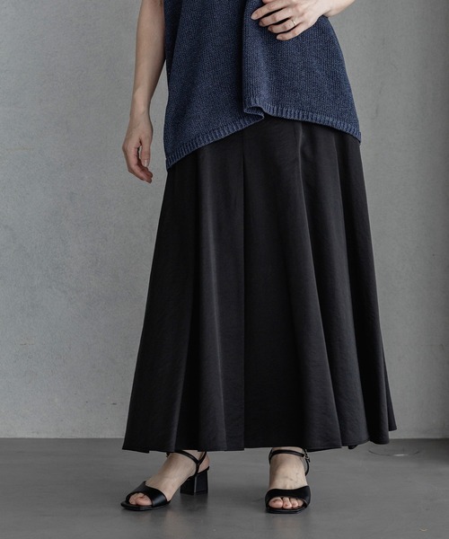 A part by（アパートバイ）の「ツヤタックフレア－スカート（スカート・レディース・ブラック/アイボリー/ベビーピンク・FREE）」の3枚目の写真
