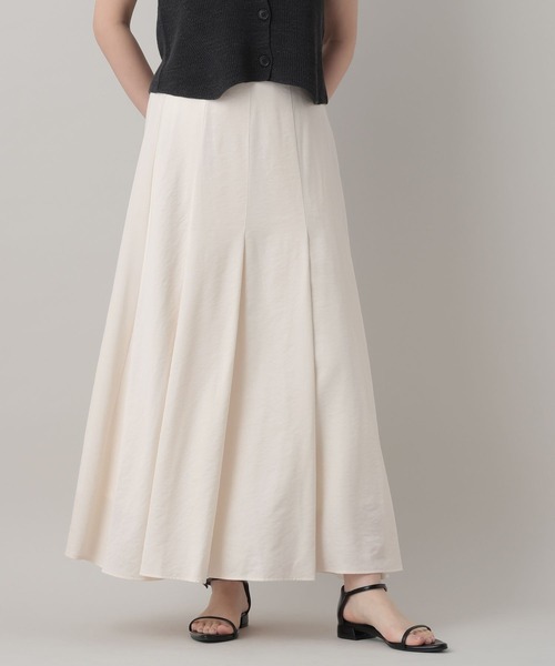 A part by（アパートバイ）の「ツヤタックフレア－スカート（スカート・レディース・ブラック/アイボリー/ベビーピンク・FREE）」の6枚目の写真