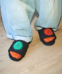 BIRTHDAY BAR（バースデイバー）の「【POTLUCK PASTA PARTY】タフティングスリッパ　2サイズ展開（ルームシューズ/スリッパ）」