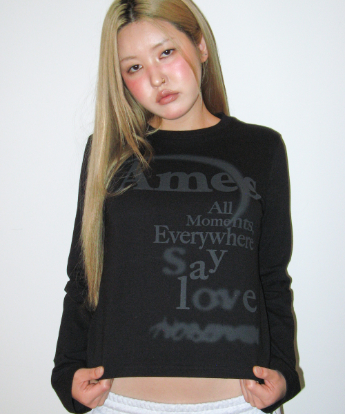 AMESWORLDWIDE(アメスワールドワイド)の「BIG TYPO LONGSLEEVE TEE BLACK(Tシャツ/カットソー・レディース・その他・SMALL/MEDIUM/LARGE)」の1枚目の写真