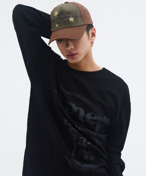 AMESWORLDWIDE(アメスワールドワイド)の「BIG TYPO LONGSLEEVE TEE BLACK(Tシャツ/カットソー・レディース・その他・SMALL/MEDIUM/LARGE)」の3枚目の写真