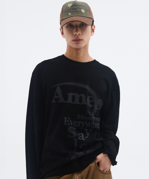 AMESWORLDWIDE(アメスワールドワイド)の「BIG TYPO LONGSLEEVE TEE BLACK(Tシャツ/カットソー・レディース・その他・SMALL/MEDIUM/LARGE)」の4枚目の写真