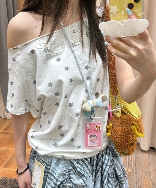 lilful(リルフル)の「【26年春夏新作】羽刺繍 星ドット柄 ワンショルダートップス(Tシャツ/カットソー・レディース・ホワイト・L/M)」の11枚目の写真