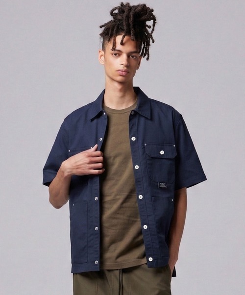 TAION（タイオン）の「【TAION(タイオン)】〈ユニセックス〉ノンダウン ワーク ハーフスリーブ シャツ（シャツ/ブラウス・メンズ・ダークネイビー/ダークオリーブ/ブラック・XL/L/M/S/2XL）」の3枚目の写真