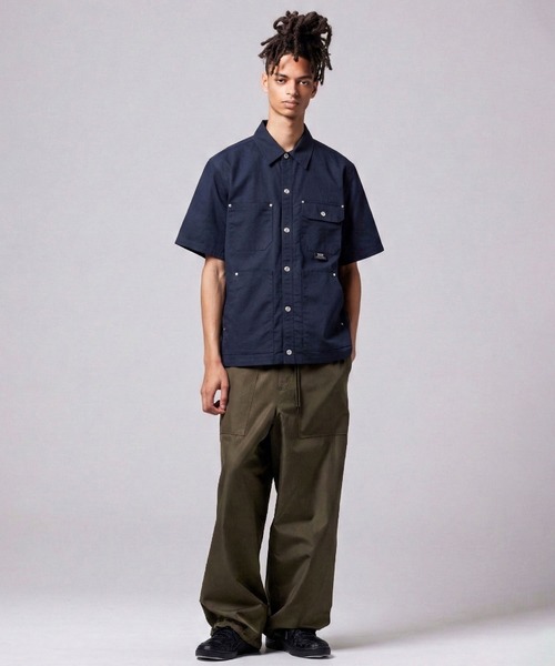 TAION（タイオン）の「【TAION(タイオン)】〈ユニセックス〉ノンダウン ワーク ハーフスリーブ シャツ（シャツ/ブラウス・メンズ・ダークネイビー/ダークオリーブ/ブラック・XL/L/M/S/2XL）」の13枚目の写真