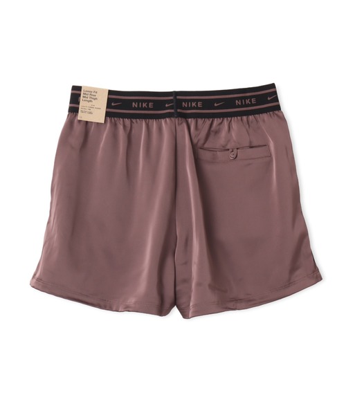 NIKE(ナイキ)の「NIKE AS WMNS NSW OFFLN WVN STN SHORT / ナイキ ウィメンズ NSW OFFLN WVN STN ショート 【SP】(その他パンツ・レディース・ブラック/パープル/ホワイト・S/M/L)」の17枚目の写真
