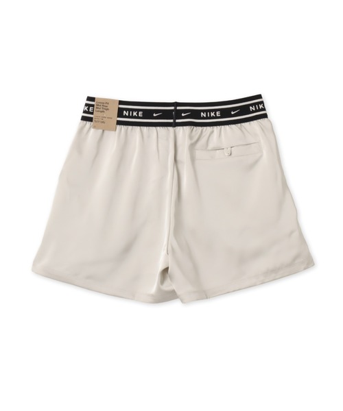 NIKE(ナイキ)の「NIKE AS WMNS NSW OFFLN WVN STN SHORT / ナイキ ウィメンズ NSW OFFLN WVN STN ショート 【SP】(その他パンツ・レディース・ブラック/パープル/ホワイト・S/M/L)」の22枚目の写真