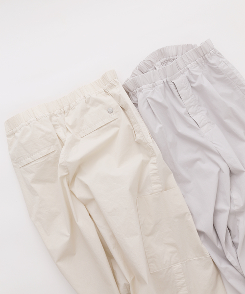 CALMER(カルメール)の「NATURAL DYE PANTS / ナチュラルダイパンツ(その他パンツ・レディース・アイボリー/ライトグレー・1/2/3)」の7枚目の写真