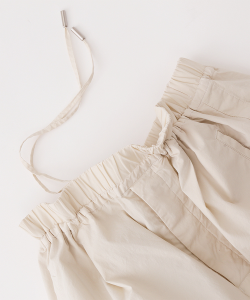 CALMER(カルメール)の「NATURAL DYE PANTS / ナチュラルダイパンツ(その他パンツ・レディース・アイボリー/ライトグレー・1/2/3)」の8枚目の写真