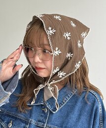 CPCM（シーピーシーエム）の「リーフレースバブーシュカ（マフラー）」