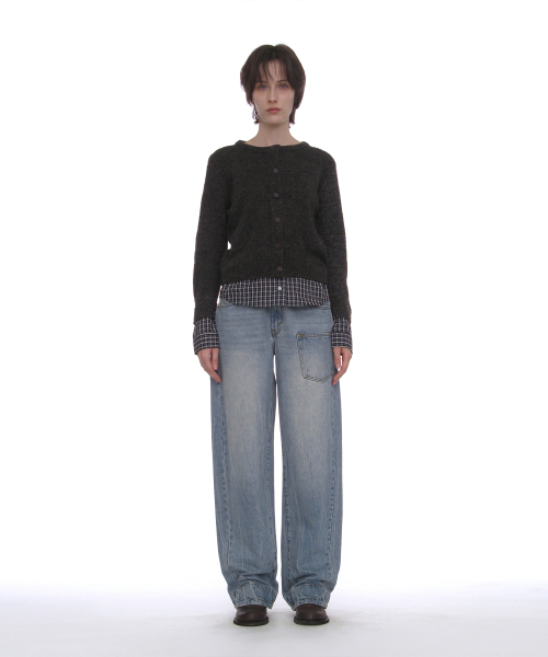 PARTIMENTO WOMEN（パルティメントウィメン）の「ブークルシャツ-ヘムレイヤードカーディガン_チャコールメランジ（カーディガン/ボレロ・レディース・その他・SMALL/MEDIUM）」の2枚目の写真