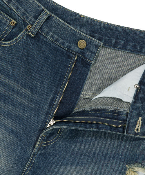 WKNDRS（ウィーキャンドース）の「[KOIN SEOUL] DAMAGED SKULL DENIM SHORTS (DENIM)（その他パンツ・レディース・その他・MEDIUM/LARGE/X-LARGE）」の9枚目の写真