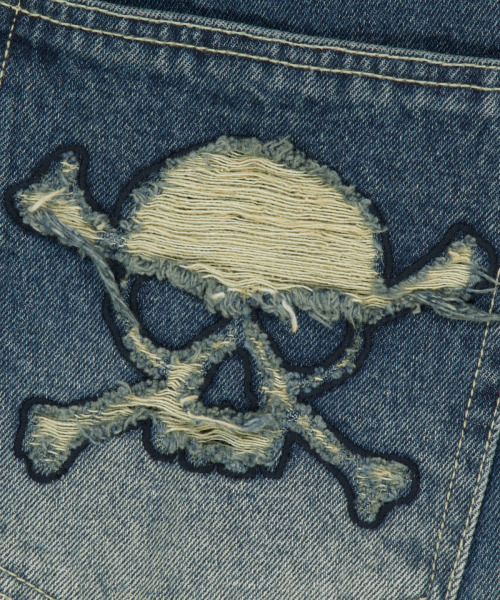 WKNDRS（ウィーキャンドース）の「[KOIN SEOUL] DAMAGED SKULL DENIM SHORTS (DENIM)（その他パンツ・レディース・その他・MEDIUM/LARGE/X-LARGE）」の12枚目の写真