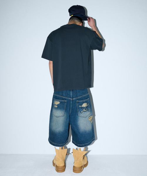 WKNDRS（ウィーキャンドース）の「[KOIN SEOUL] DAMAGED SKULL DENIM SHORTS (DENIM)（その他パンツ・レディース・その他・MEDIUM/LARGE/X-LARGE）」の4枚目の写真