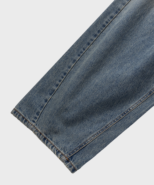 NONBLANK(ノンブランク)の「ワイドカーブデニムパンツ_LIGHT BLUE(その他パンツ・メンズ・ライトブルー・MEDIUM/LARGE/X-LARGE)」の7枚目の写真