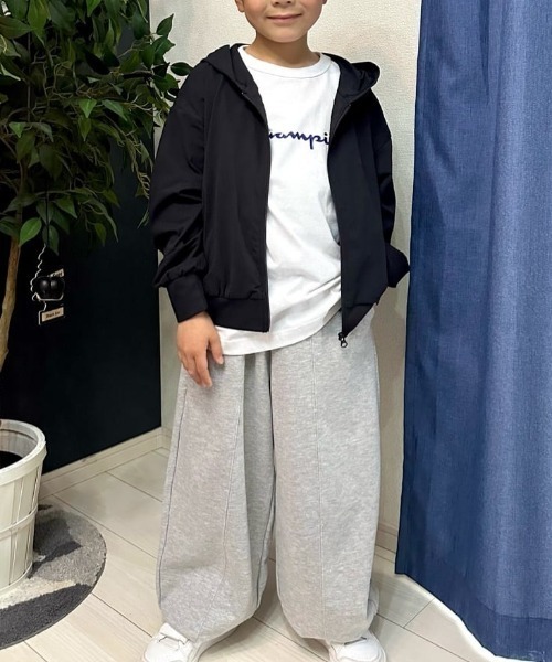 MPS（エムピーエス）の「MPS(エムピーエス)ストレッチＵＶカットジップパーカー（パーカー・キッズ・ブラック/ブルー・120/130/140/150/160/110）」の8枚目の写真