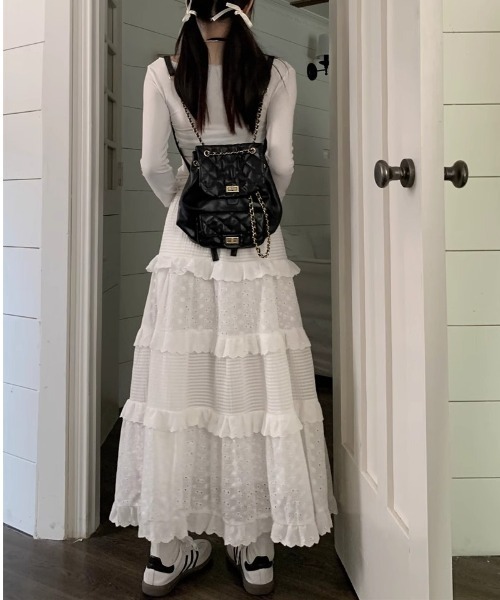 Teem Store(チームストア)の「スカラップレース4段切り替えティアードロングスカート フレアスカート(スカート・レディース・ホワイト・M/S)」の11枚目の写真