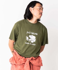 5.6oz JUST CHILLING TEE