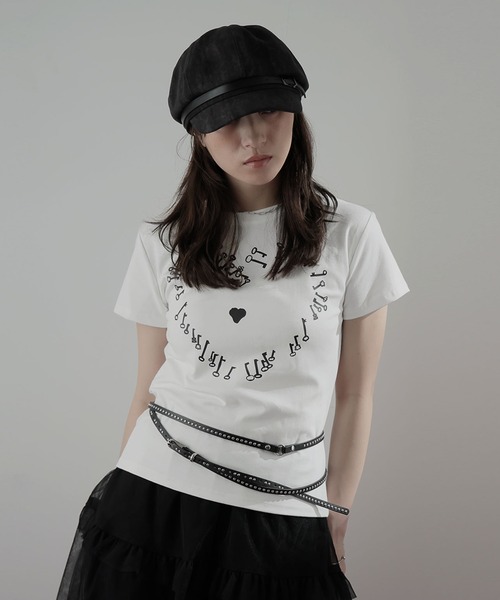 Ulysses（ユリシス）の「ハートモチーフクルーネックTシャツ（Tシャツ/カットソー・レディース・ホワイト/ネイビー・M/S）」の9枚目の写真
