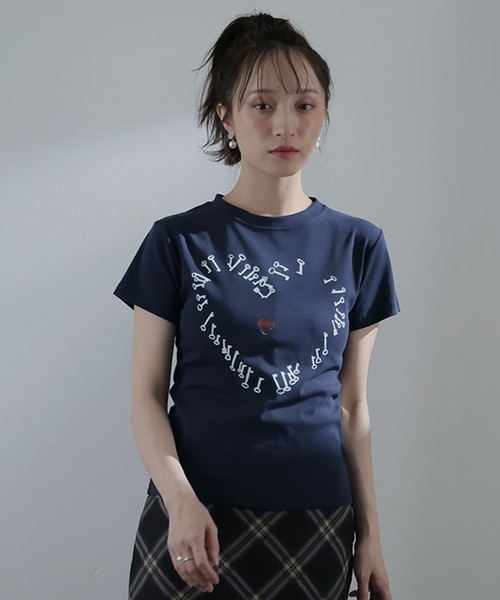 Ulysses（ユリシス）の「ハートモチーフクルーネックTシャツ（Tシャツ/カットソー・レディース・ホワイト/ネイビー・M/S）」の17枚目の写真