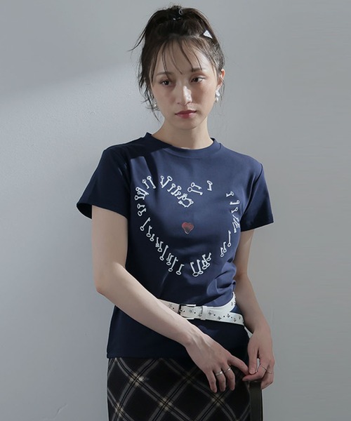 Ulysses（ユリシス）の「ハートモチーフクルーネックTシャツ（Tシャツ/カットソー・レディース・ホワイト/ネイビー・M/S）」の22枚目の写真
