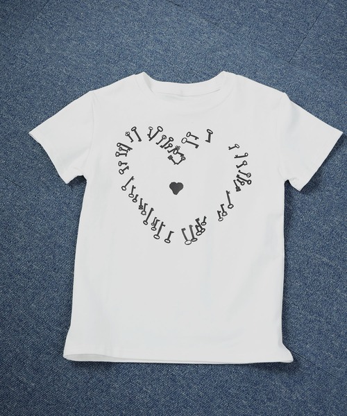 Ulysses（ユリシス）の「ハートモチーフクルーネックTシャツ（Tシャツ/カットソー・レディース・ホワイト/ネイビー・M/S）」の15枚目の写真