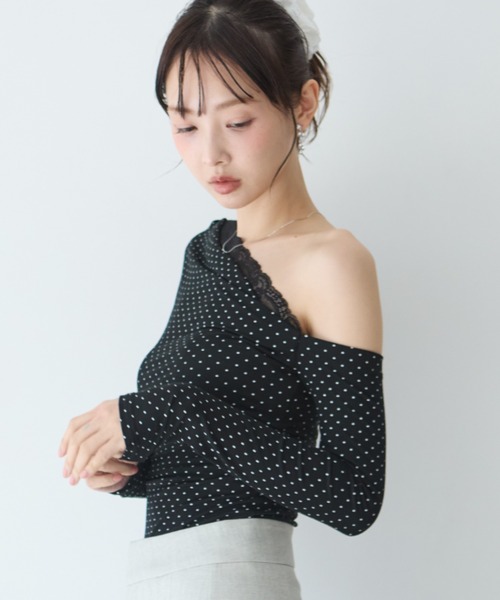 krahe(クレーエ)の「レースドッキングドット柄オフショルダートップス(Tシャツ/カットソー・レディース・ブラック/ベージュ・FREE)」の17枚目の写真