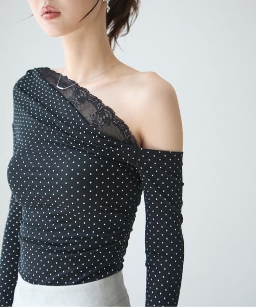 krahe(クレーエ)の「レースドッキングドット柄オフショルダートップス(Tシャツ/カットソー・レディース・ブラック/ベージュ・FREE)」の20枚目の写真