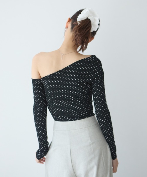 krahe(クレーエ)の「レースドッキングドット柄オフショルダートップス(Tシャツ/カットソー・レディース・ブラック/ベージュ・FREE)」の22枚目の写真