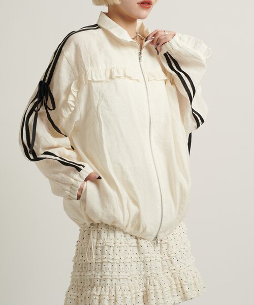 w closet(ダブルクローゼット)の「【2サイズ展開/5色展開】シアーフリルブルゾン(ブルゾン・レディース・イエロー/アイボリー/ネイビー/オフホワイト・MEDIUM/SMALL)」の2枚目の写真