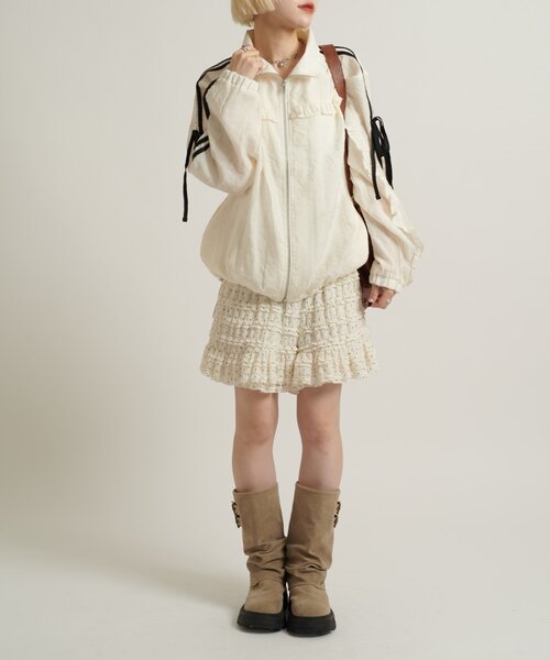 w closet(ダブルクローゼット)の「【2サイズ展開/5色展開】シアーフリルブルゾン(ブルゾン・レディース・イエロー/アイボリー/ネイビー/オフホワイト・MEDIUM/SMALL)」の16枚目の写真