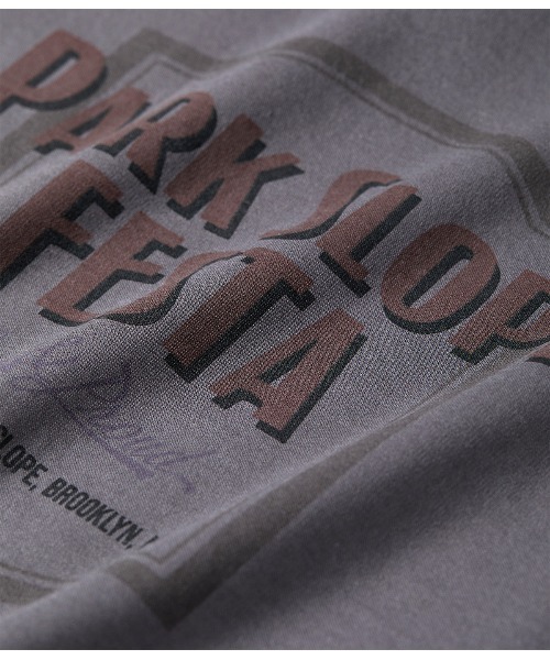 Park Slope NEWYORKER(パークスロープニューヨーカー)の「【滑らかな肌触り・着回し】ROCK FESTA グラフィックTシャツ(Tシャツ/カットソー・レディース・ダークグレー・M/L)」の15枚目の写真