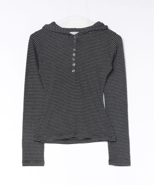 Never mind the XU / Chikashitsu+(ネバーマインド ザ エックスユー / チカシツプラス)の「【nmtc+】border tight hoodie / 【エヌエムティーシープラス】ボーダータイトフーディフード付き長袖Tシャツ(Tシャツ/カットソー・レディース・グレー/ブラック・ONE SIZE)」の7枚目の写真